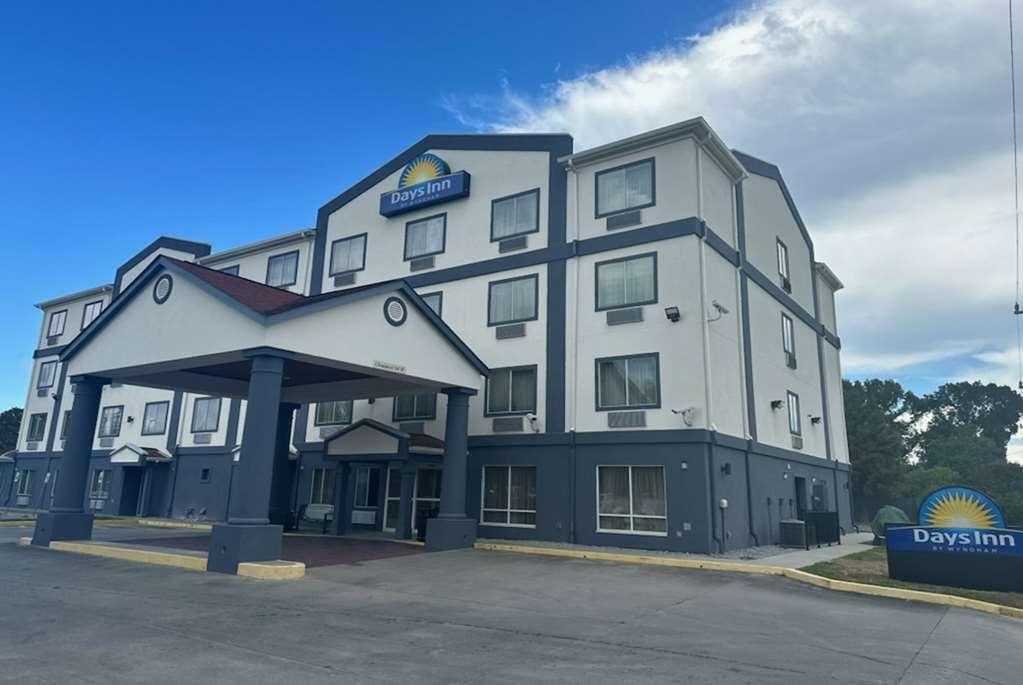 Days Inn By Wyndham Baton Rouge I-10 Prairieville Экстерьер фото