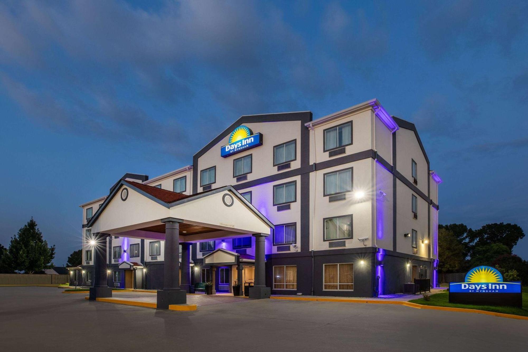 Days Inn By Wyndham Baton Rouge I-10 Prairieville Экстерьер фото